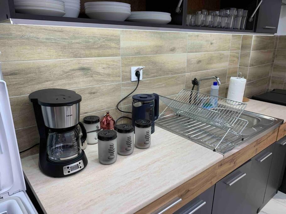 Lux Appartment , 3 Rooms Full Extra , City Center Saloniki Zewnętrze zdjęcie